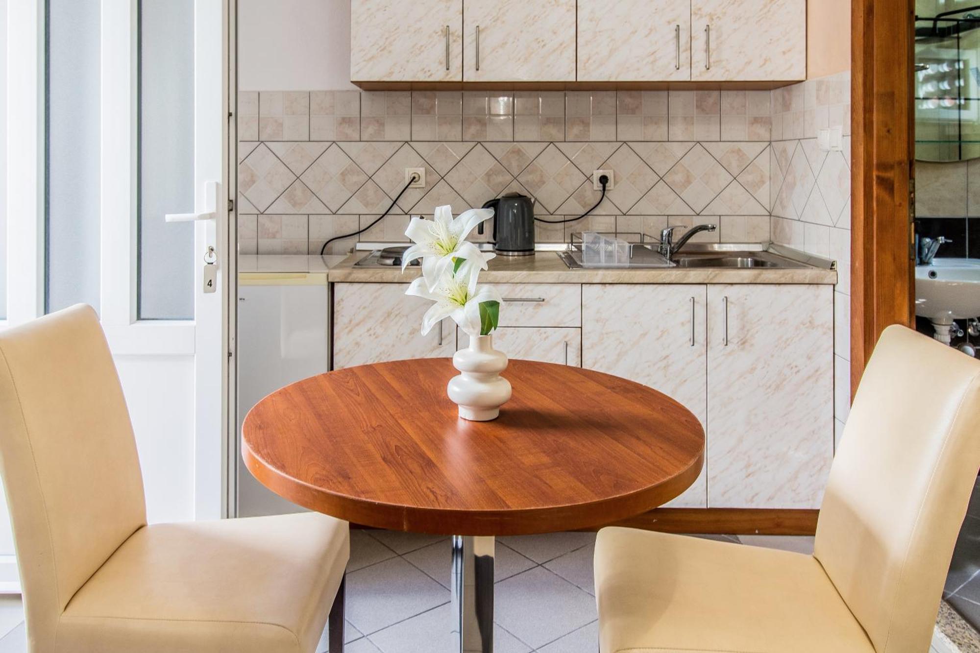 Dream House Rajic Apartment Trpanj Bagian luar foto