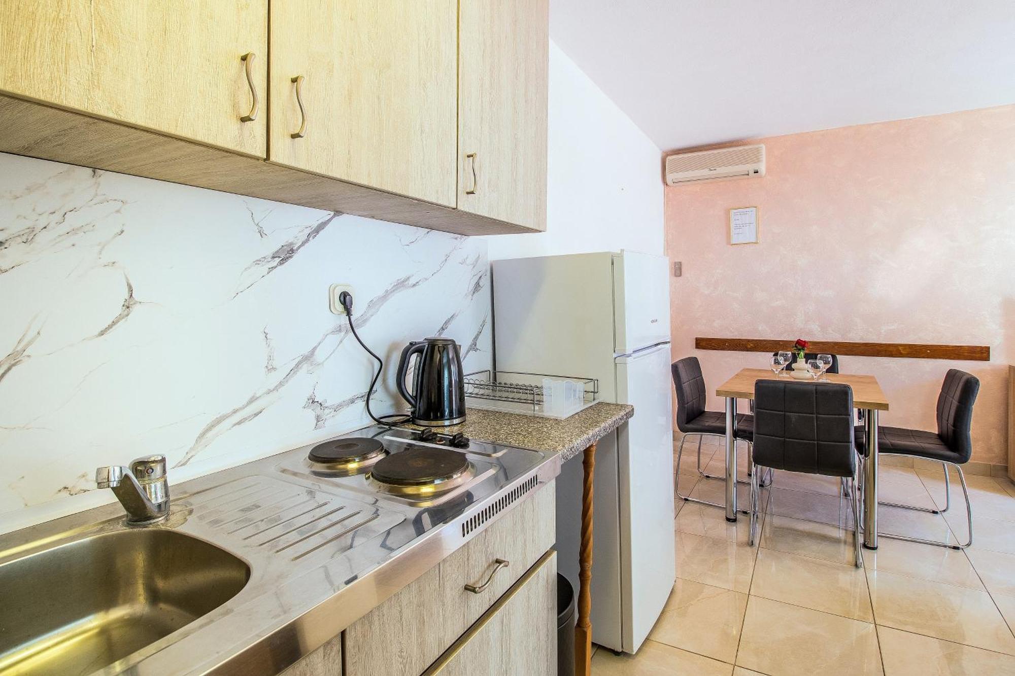 Dream House Rajic Apartment Trpanj Bagian luar foto