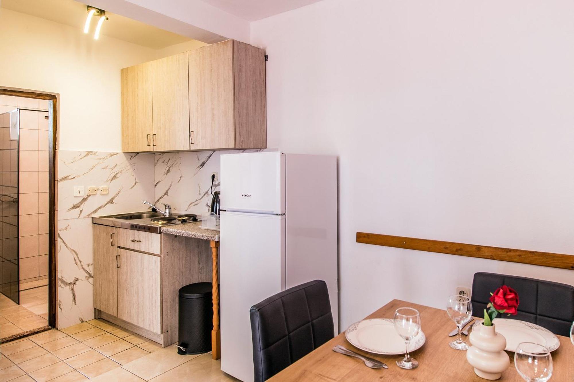 Dream House Rajic Apartment Trpanj Bagian luar foto